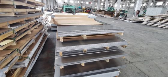 304L 316 316L स्टेनलेस स्टील शीट हेयरलाइन 30.0mm 4FT × 10FT