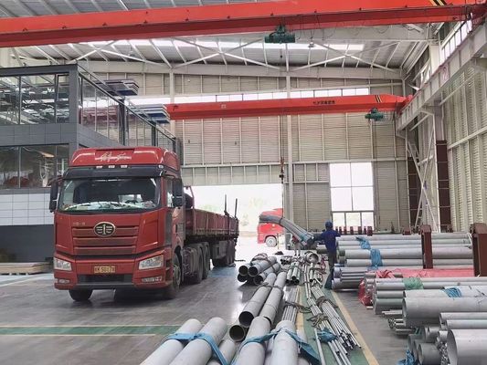 A387 बॉयलर के लिए सीमलेस पाइप 200 मिमी क्रोम मोलिब्डेनम मिश्र धातु स्टील ट्यूब